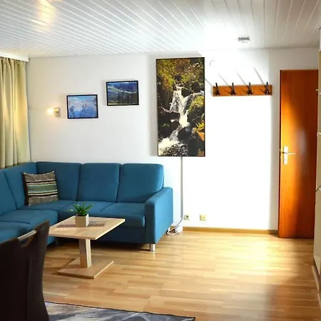 With 2 Bedrooms Менценшванд